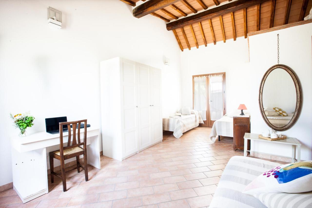 Agriturismo Fontetrilla Orbetello Exterior photo